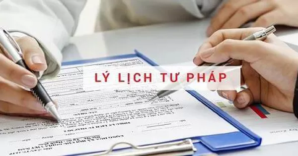 HỢP PHÁP HÓA LÃNH SỰ